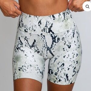 Skatie Cece Biker Shorts